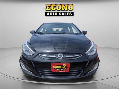 2016 Hyundai Accent Sport