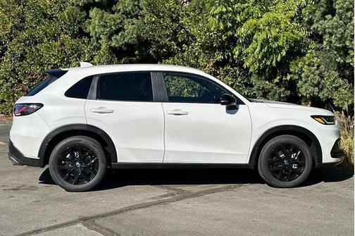 2025 Honda HR-V AWD Sport