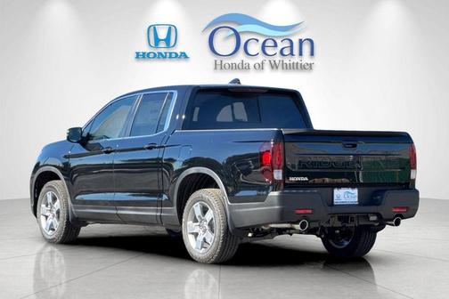 Crystal Black Pearl 2026 Honda Ridgeline RTL