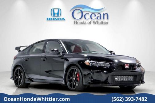 Crystal Black Pearl 2026 Honda Civic Type R
