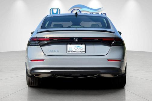 Urban Gray Pearl 2026 Honda Accord SE