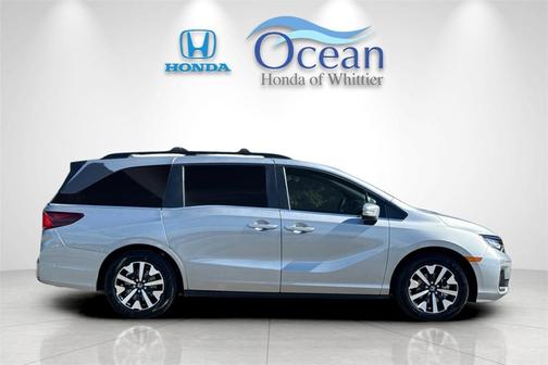2025 Honda Odyssey 
