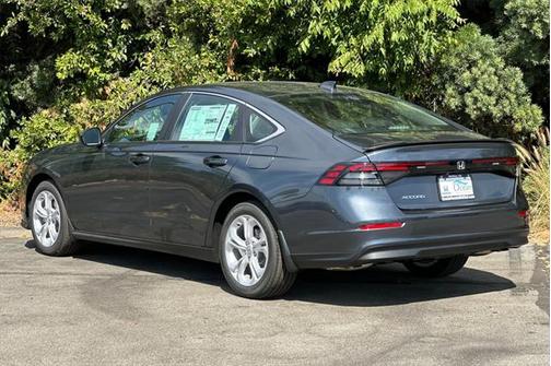 2025 Honda Accord LX 1.5T