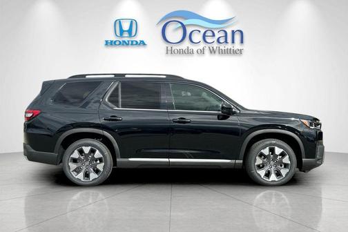Crystal Black Pearl 2026 Honda Pilot Touring