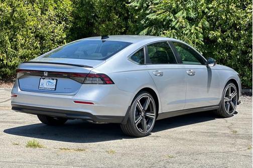 2025 Honda Accord Hybrid Base