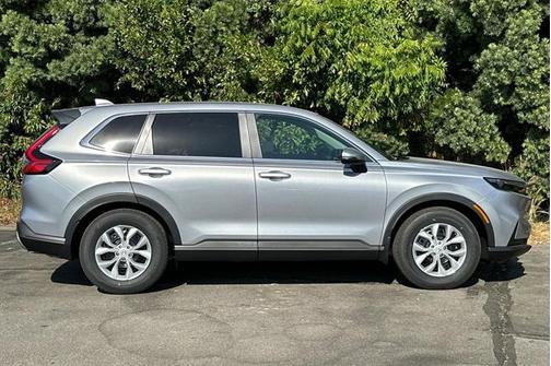2025 Honda CR-V LX 2WD