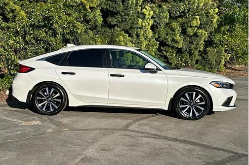 2023 Honda Civic EX-L