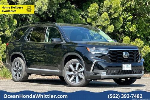 2025 Honda Pilot Touring 8-Passenger