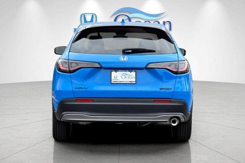 Boost Blue Pearl 2026 Honda HR-V Sport