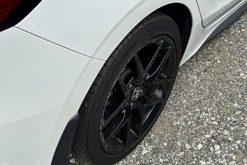 Platinum White Pearl 2025 Honda Civic Sport