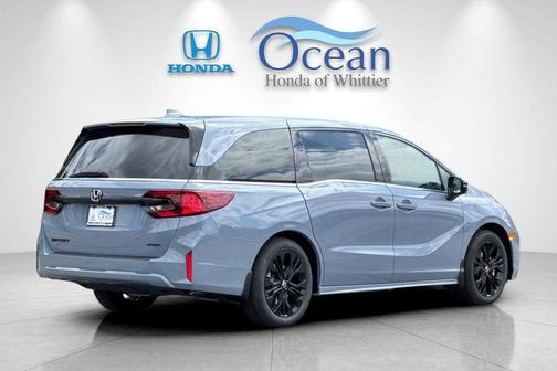 Sonic Gray Pearl 2026 Honda Odyssey Sport-L