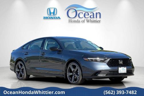 Meteorite Gray Metallic 2026 Honda Accord SE