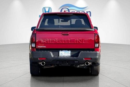 Radiant Red Metallic II 2026 Honda Ridgeline RTL