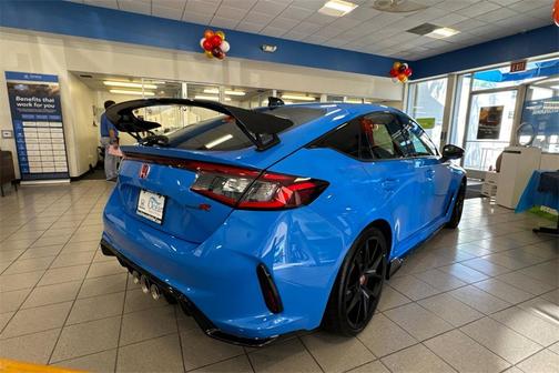 2025 Honda Civic Type R Base