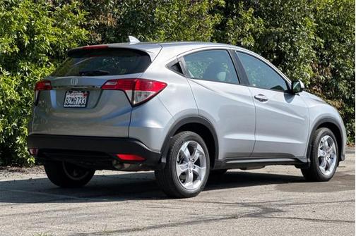 2022 Honda HR-V LX