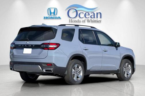 Sonic Gray Pearl 2026 Honda Pilot EX-L