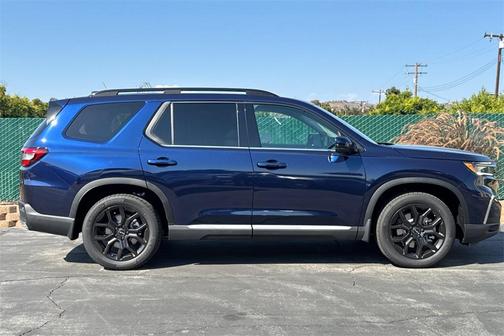 2025 Honda Pilot Touring 8-Passenger