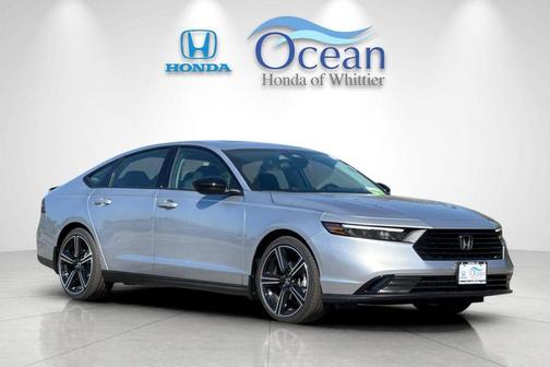Solar Silver Metallic 2026 Honda Accord SE