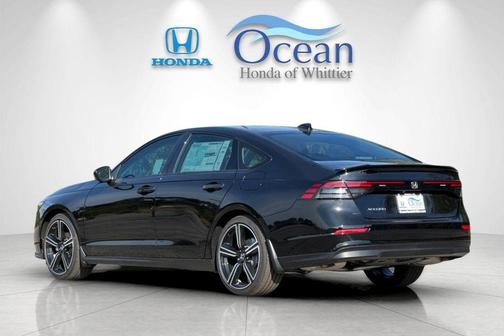 Crystal Black Pearl 2026 Honda Accord SE