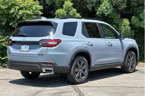 2025 Honda Pilot Sport