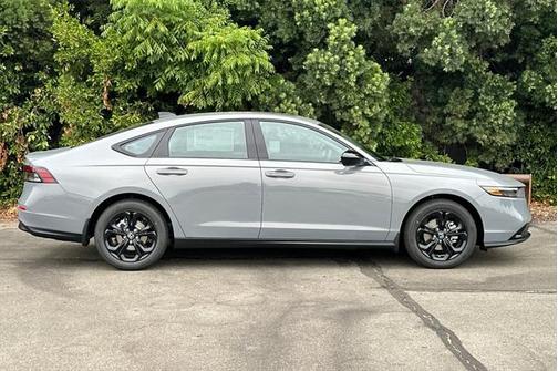 2025 Honda Accord Sport SE 1.5T