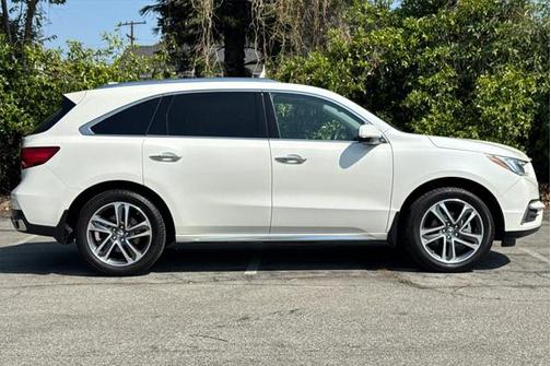 2017 Acura MDX 3.5L w/Advance Package