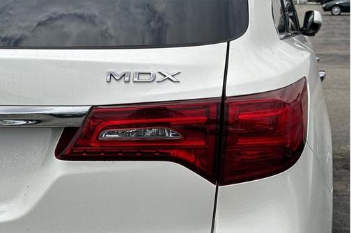 2017 Acura MDX 3.5L w/Advance Package