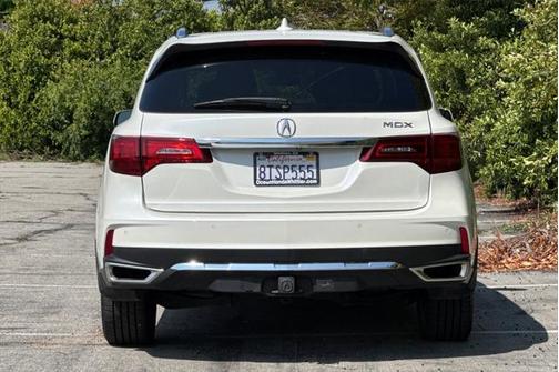 2017 Acura MDX 3.5L w/Advance Package