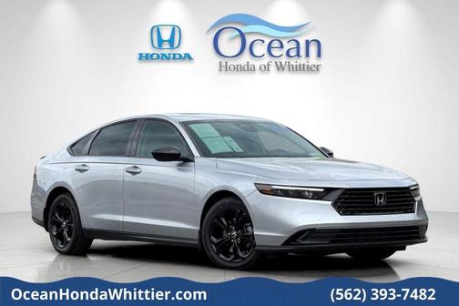 Solar Silver Metallic 2025 Honda Accord SE