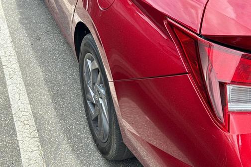 Red 2024 Hyundai ELANTRA SEL