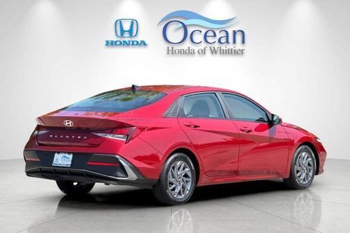 Red 2024 Hyundai ELANTRA SEL