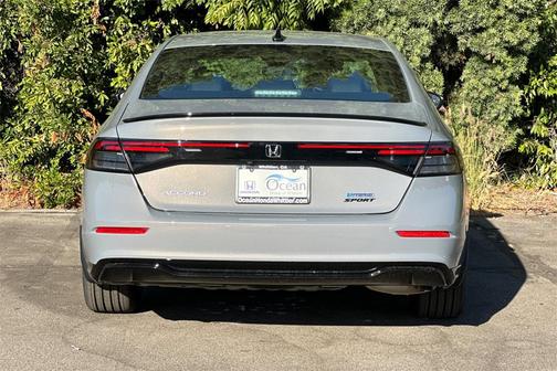 2025 Honda Accord Hybrid Base