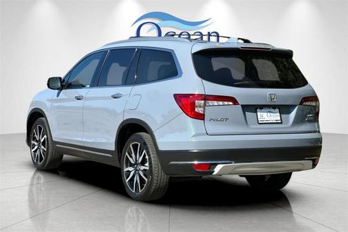 2022 Honda Pilot AWD Elite