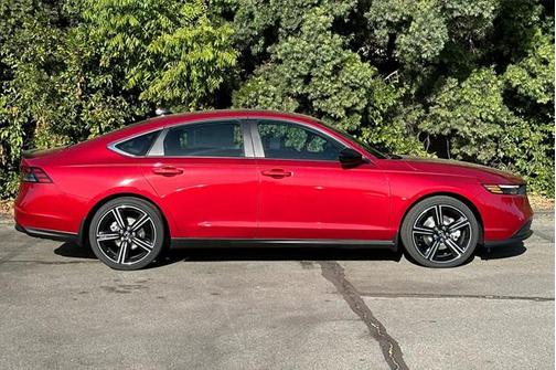 2025 Honda Accord Hybrid Base