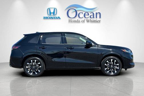 Crystal Black Pearl 2027 Honda HR-V EX-L