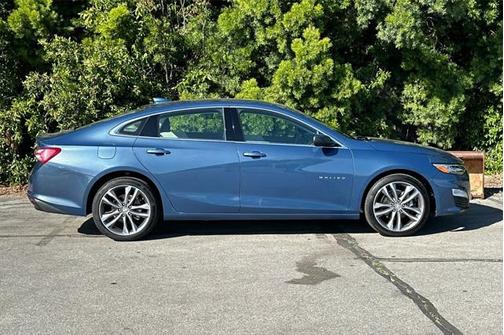 2024 Chevrolet Malibu FWD 2LT