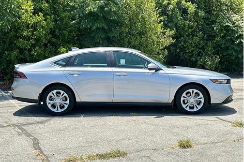 2023 Honda Accord LX 1.5T