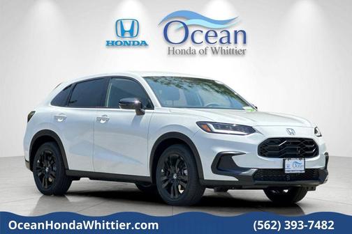 Platinum White Pearl 2026 Honda HR-V Sport