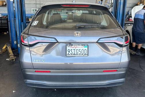 Modern Steel Metallic 2025 Honda HR-V LX