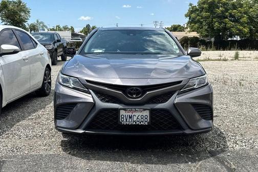 Predawn Gray Mica 2019 Toyota Camry SE