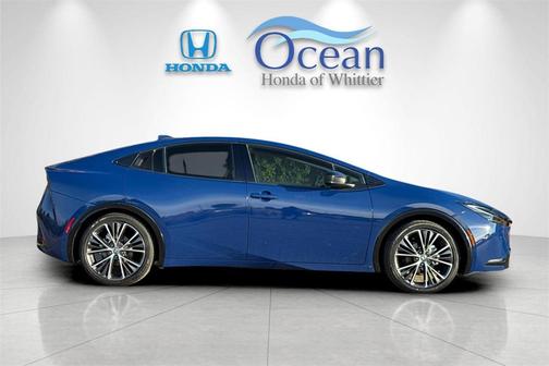 2023 Toyota Prius XLE