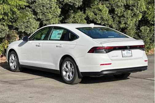 2025 Honda Accord LX 1.5T