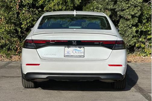 2025 Honda Accord LX 1.5T