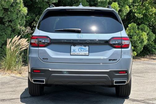 2025 Honda Pilot Sport