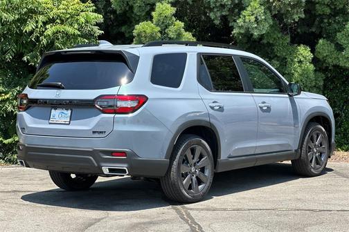 2025 Honda Pilot Sport