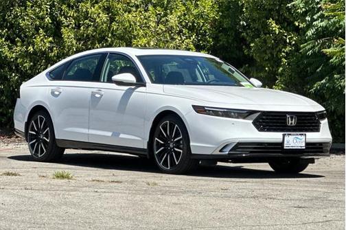 2025 Honda Accord Hybrid Touring