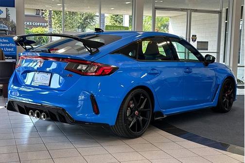 2025 Honda Civic Type R Base
