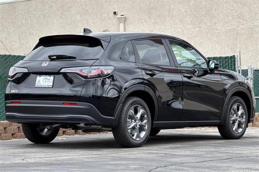 2026 Honda HR-V LX