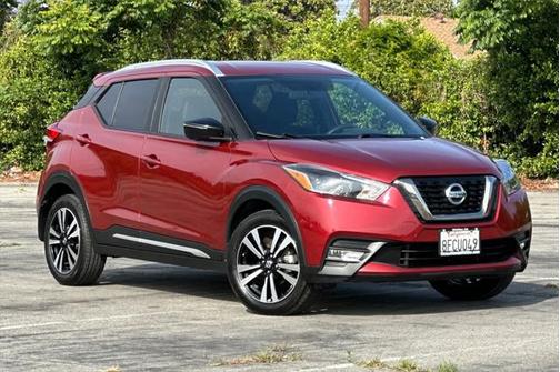 2018 Nissan Kicks SR