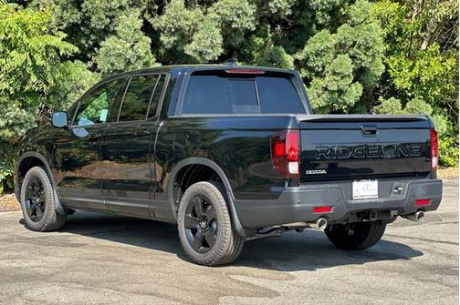 2025 Honda Ridgeline Black
